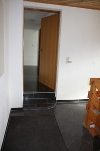 Treppenhaus - Eingangsbereich Wohnung